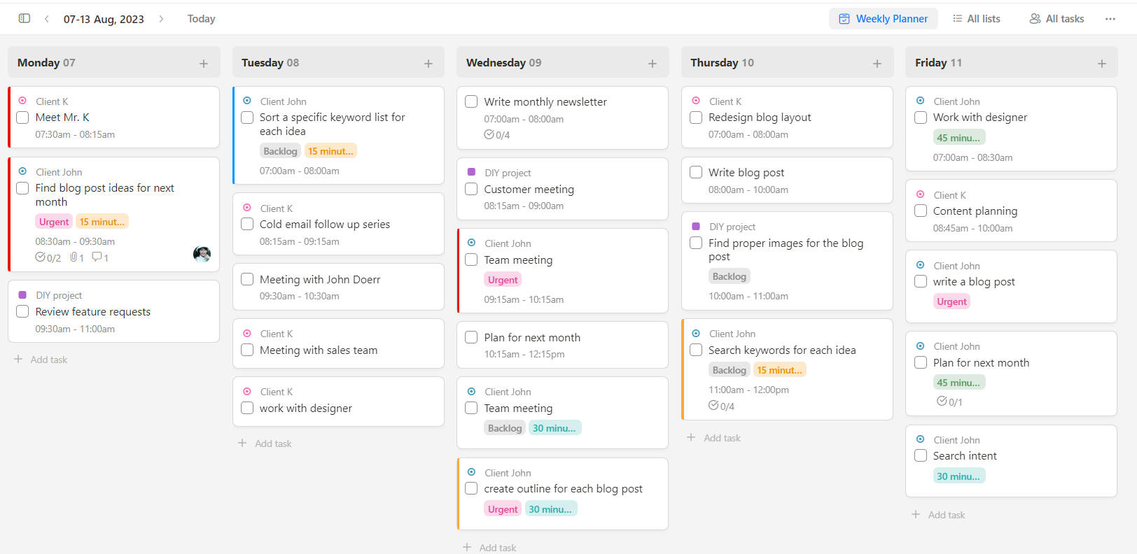 Upbase's Weekly Planner view